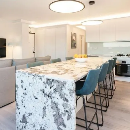 アパート Immaculate Fully-equipped Two-bedroom In With An Amazing Panoramic View! リスボン